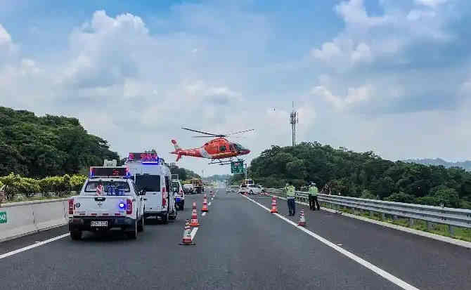 裕安区高速公路汽车救援案例